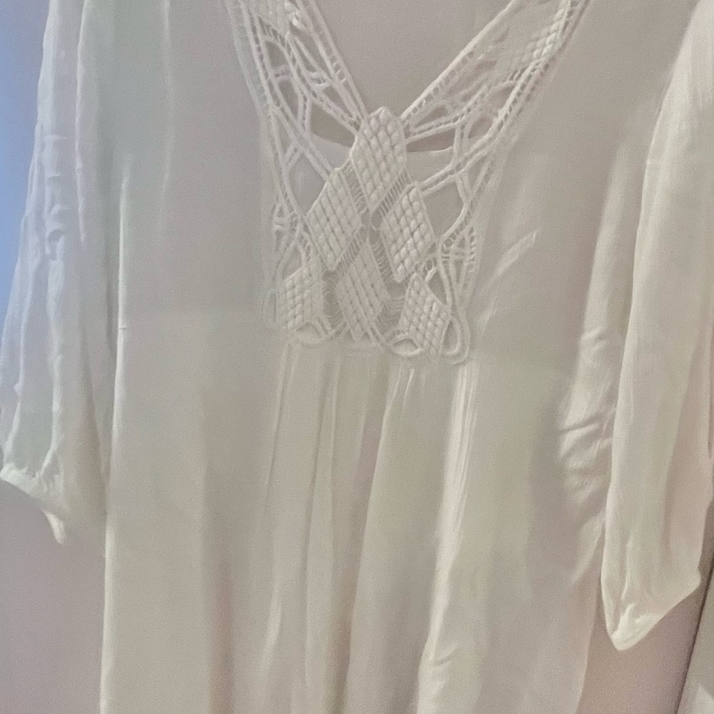 NAIF Dress

• lace accents
• boho
• cottagecore
• graduation